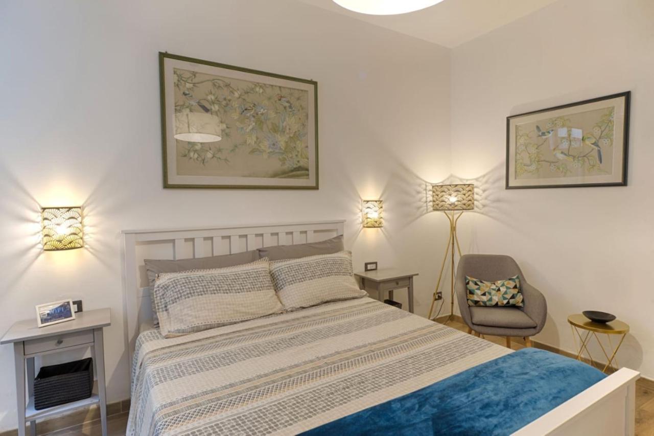 Cozy Guest House Downtown Olbia Ngoại thất bức ảnh