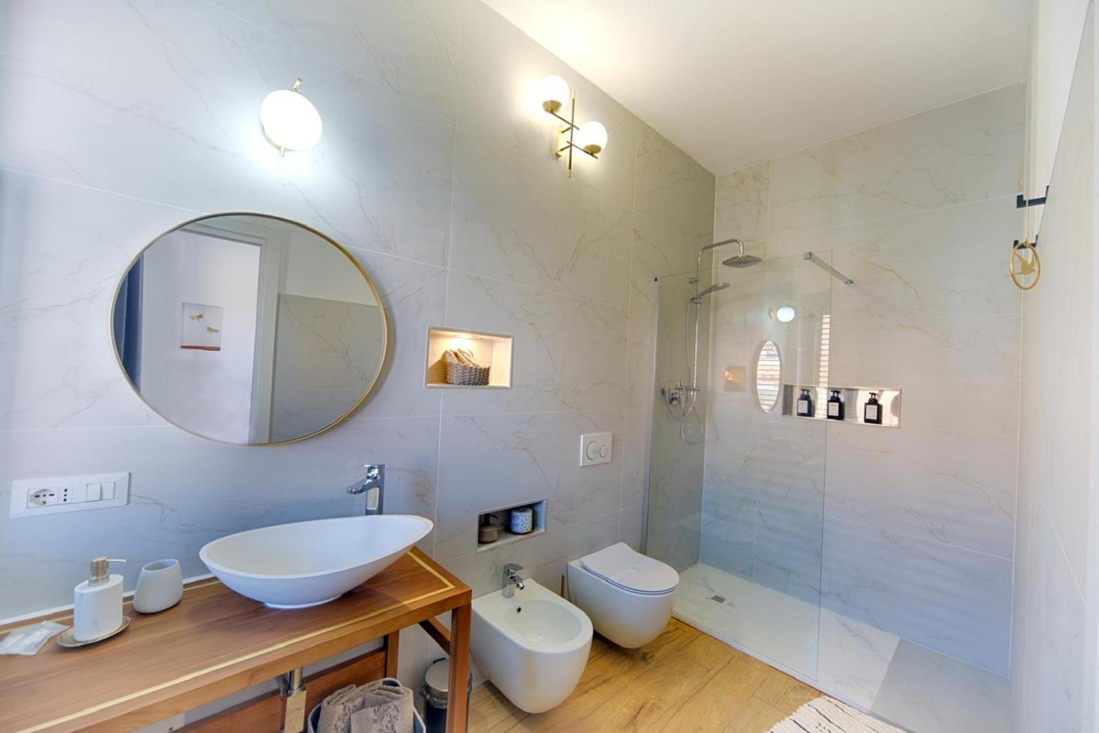Cozy Guest House Downtown Olbia Ngoại thất bức ảnh